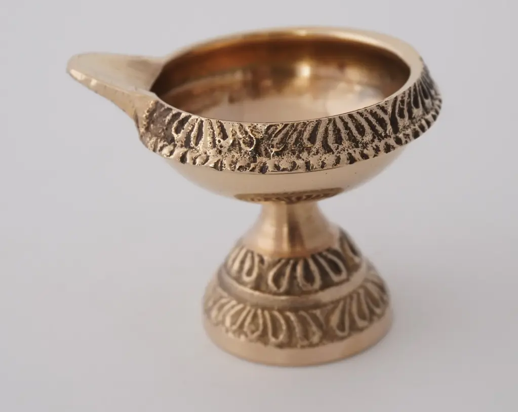 [T01813] Kuber stand diwa 1 No 220