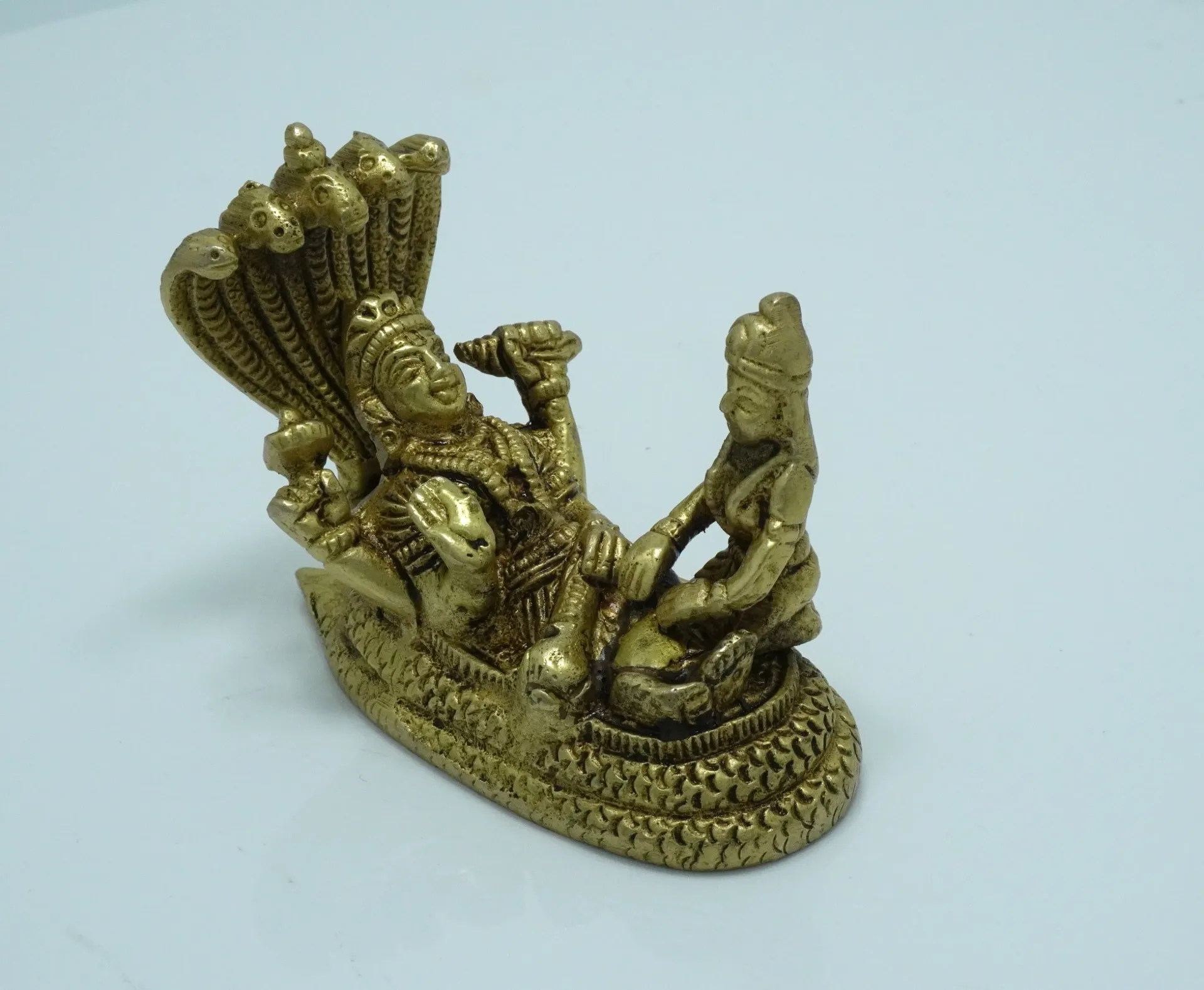 [T2011259] Nag Vishnu Laxmi 900