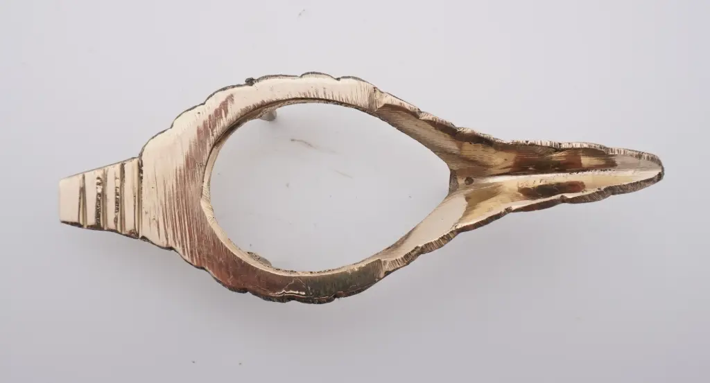 Shankh aadni Pitali Stand 3 No 150