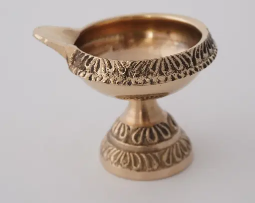 [T00351] Kuber stand diwa 00 No 130