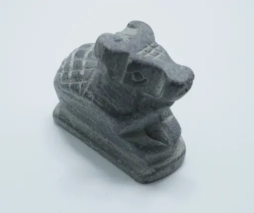 [T02178] Stone Nandi 1 No 100