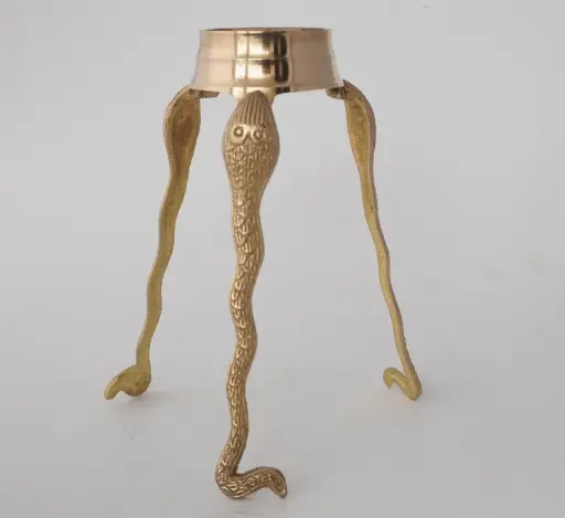 [T02522] Tipai Stand 4 No Swastik 380